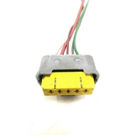 Fuse Box Socket R02 R05 BSM