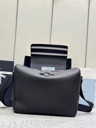PRADA 郵差包2VH182小號 編織飾帶肩帶 空間大，尺寸_長31.5x高25x底14cm