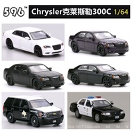 596 Chrysler 300C Black White Ford cv Chevrolet Tower River Police Car 1/64 Alloy Car Model Gift Toy
