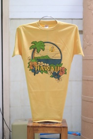 เสื้อยืดวินเทจ ลาย HAWAII -Sport-T Vintage Sine 1970-ผ้า 50/50 Label #USA !ก่อนสั่งรบกวนเช็คคะแนนร้าน 2ha Shirts Shop เท่านั้น(ร้านโดนขโมยรูปไปหลอกขายไม่ตรงปก)