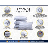 Leyna Bolster (bantal peluk)