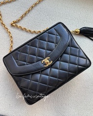 中古Chanel Diana雕花鏈扣流蘇金球相機包