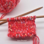 Christmas Red Thick Yarn for Scarf Cap Knitting Yarn Chunky Yarn Wool Fluffy Yarn for Crochet Yarn