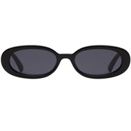 แว่นกันแดด LE SPECS รุ่น OUTTA LOVE ของแท้ 100% พร้อมอุปกรณ์