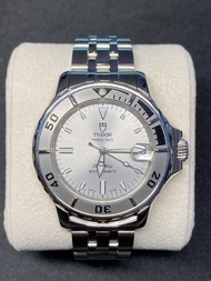 靚仔抵玩帝舵！ Tudor 85190