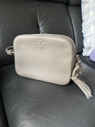 Tory Burch 灰色斜挎包