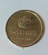 紀念1975年5月4日至7日 英國皇室訪問香港而發行的紀念章或紀念幣 英國殖民地