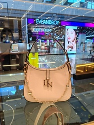 กระเป๋าสะพายข้างข้างเดียวแบบสะพายข้าง LYN กระเป๋าสะพายข้างแบบใหม่ปี 2025 สำหรับผู้หญิง กระเป๋าสะพายข