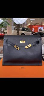 【二手（以實物為準）Hermes/愛馬仕 Kelly Danse 22 Y刻，S皮，黑色，金扣，女士單肩手拿包