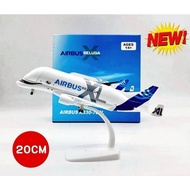 Airbus Beluga XL Steel Airplane Model Length 20cm With Wheels