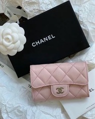 Chanel 23K card holder 淡粉色金扣 粒面小牛皮｜AP0214-B10583-NR644｜全新正版正貨