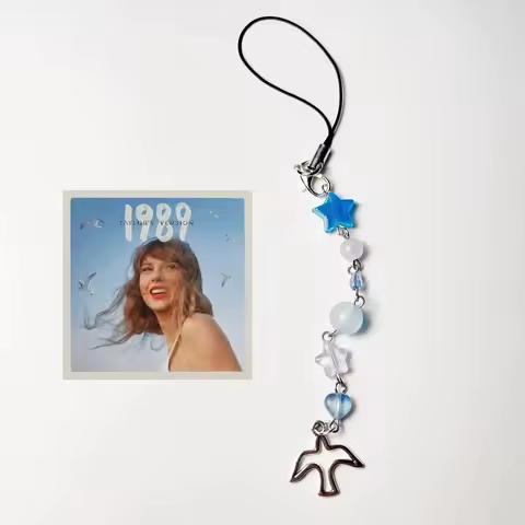 Handmade Taylor Swift inspired keychain, blue, y2k jewelry, stylish and exquisite, cute, Valentine's