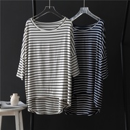 【READY STOCK AT  Johor】 Hotgirl⭐Striped T-shirt women's loose large size soft arc top