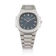 Patek Philippe Patek Philippe Nautilus (Reference 3900). A stainless steel wristwatch with date. 198