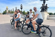 Private E-Bike Tour in Paris