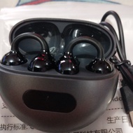全新 AirPods Pro 2 代 無線充電盒