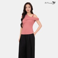 Áo thun nữ xếp ly vai lệch IVY moda MS 57M8965