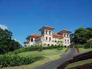 芬娜鄉村高爾夫俱樂部度假村 (Finna Golf & Country Club Resort)