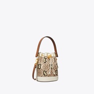 TORY BURCH【 ปีกระต่าย 】 TORY BURCH T MONOGRAM Mini Bucket Bag 143230