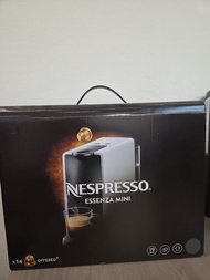 Nespresso Essenza Mini 咖啡機