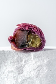 Golden Sweet Potato Mochi (มันหวานโมจิ) l Baked by Apple