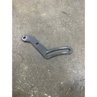 1nz rs engine alternator bracket