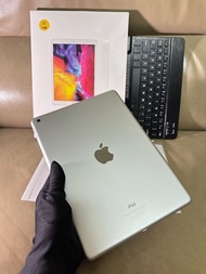 iPad（第6代）128GB港版                                                            送便攜式藍牙鍵盤及膜貼