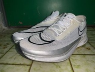 Nike zoomX streakfly