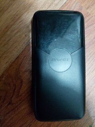 AWEI 多功能充電寶