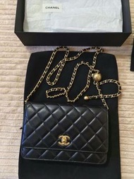 全新 Chanel Woc classic 金球 黑金wallet on chain