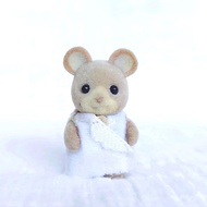 Preloved Sylvanian Families Baby Figure