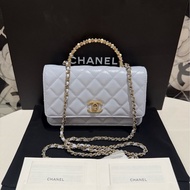 99新CHANEL /香奈兒珍珠手柄woc藍色金扣