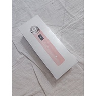Medicube AGE-R BOOSTER PRO PINK 6 IN 1 come with sample gilf