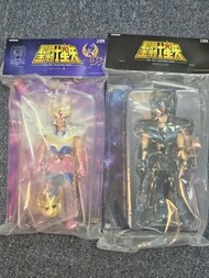 全新未開 工匠堂 聖鬥士星矢 青銅聖鬥士鳳凰星座一輝 暗黑聖鬥士暗黑鳳凰 一對不散賣 搪膠 （代售）