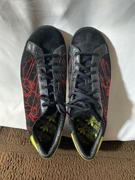 Adidas (rod laver) Suede