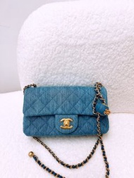 Sold (尖沙咀門市💖) 近新 Chanel mini cf 20 金球牛仔