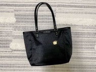 Tommy Hilfiger Monogram Shopper Bag 美國品牌 經典 刺繡壓紋 休閒 商務 公事包 肩背包 購物包 黑色