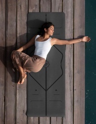 Liforme Travel Yoga Mat Grey Alignment Markers