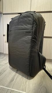 Incase Diamond Wire ICON Pack 15吋 黑色