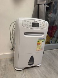 Dehumidifier抽濕機