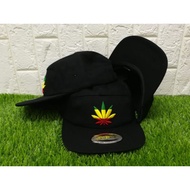 New Design Stoned&Co 5 Panel Snapback Cap