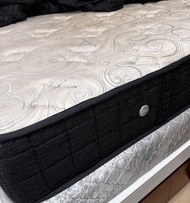 Emma's mattress 床墊