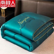 羽絨被五星级酒店被芯春秋冬被子羽丝绒被加厚被保暖学生冬棉被褥 枕頭一個$60 枕頭二個$110 羽絨被6斤$230 羽絨被8斤$260 單個被套：$150 大量現貨供應。隨時可以約交收 追蹤後可以看到