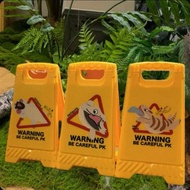 FATGUYS | 小心跌倒 警告牌鏡 電話座 | 爬蟲