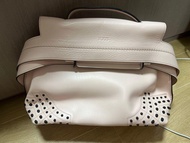 Tod’s wave bag