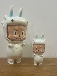 山椒魚 labubu第一代特別版 冇盒自帶價錢