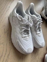 HOKA Clifton LS US 10.5