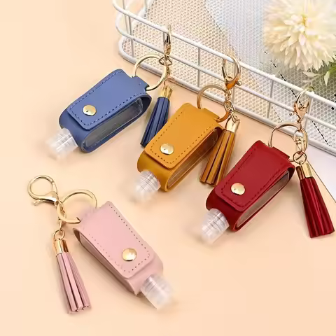 Universal Leakproof Hand Sanitizer Bottle Portable Leather Hand Sanitizer Holder Keychain Refillable