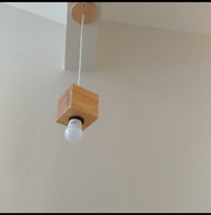 lampu kafe,lampu unik, lampu model terbaru, lampu murah, modern, minimalis. lampu hias terbaru, lampu kayu, fiting lampu kayu, fiting lampu murah. lampu hias gantung,. teras, ruang tamu