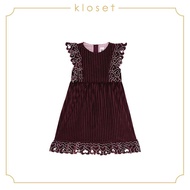 KLOSET Sleeveless Dress With Heart (AW19 - KD014) ชุดเดรสเด็กคอกลมแขนกุด ผ้าปักฉลุหัวใจ